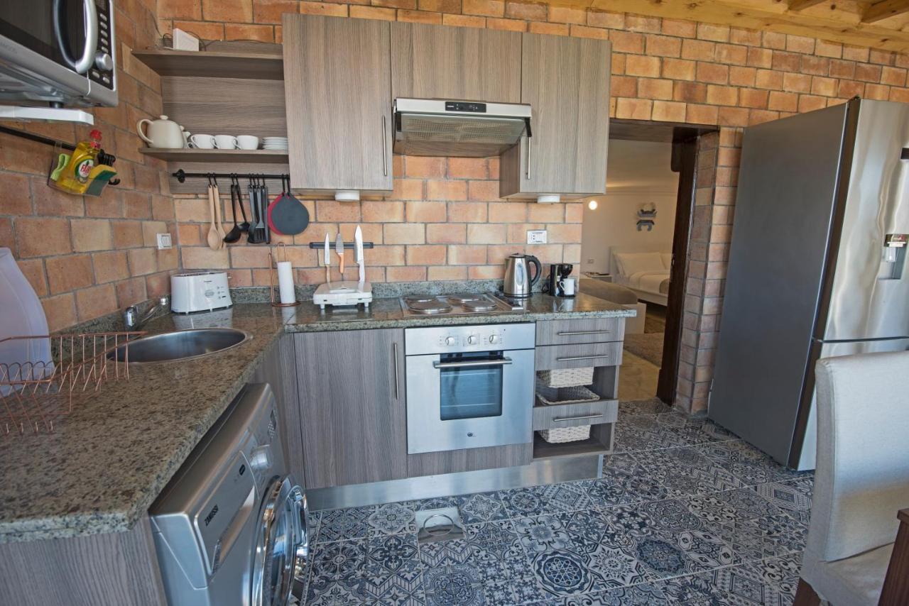 One Bedroom Chalet Managed By Lilly Apartments Хургада Экстерьер фото